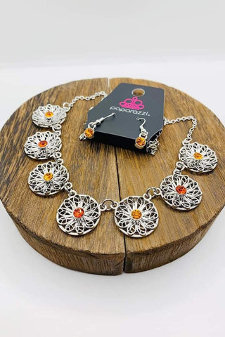 Garden Greetings - Fashion Fix Exclusive - August 2023 - Orange Necklace