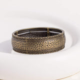Textile Tenor - Fashion Fix Exclusive May 2023 – Brass Bracelet