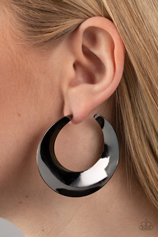 Power Curves - Black Earrings