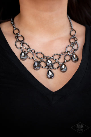 Show Stopping Shimmer - Black Necklace