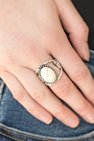Canyon Cache - White Ring