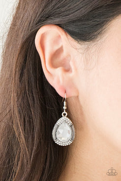 Grandmaster Shimmer - White Earrings
