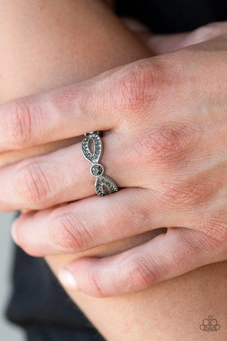 Extra Side of Elegence - Silver Ring