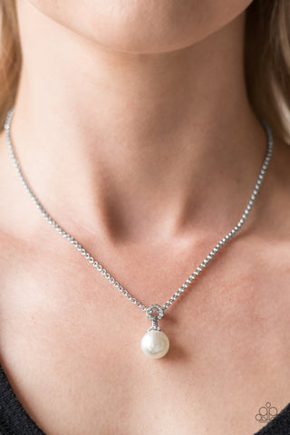 Glamour Girl - White Necklace