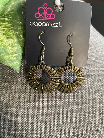 Rebel Resplendense - Fashion Fix Exclusive January 2022 - Brass Earrings