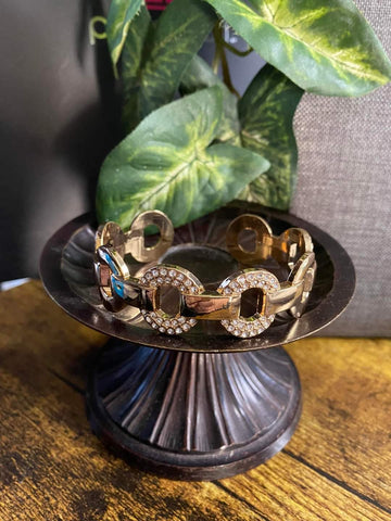 Revolutionary Romantic - Fashion Fix Exclusive January 2022 - Gold Bracelet