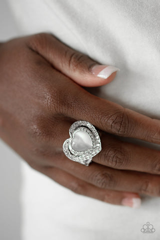 What Tha Heart Wants - White Ring